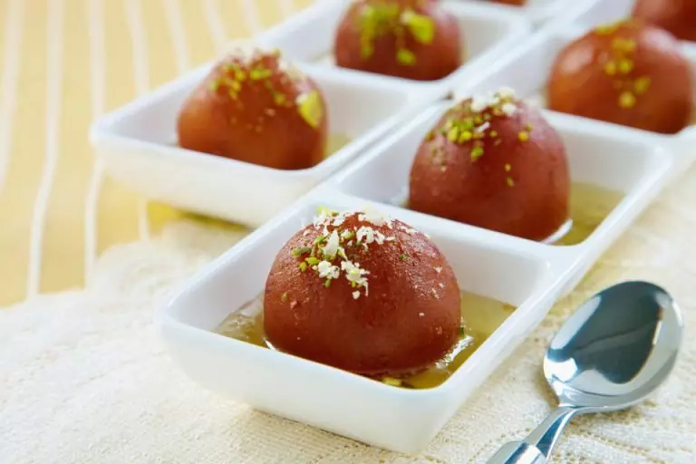 gulab jamun by mamas hakka and momo restaurant in london ON